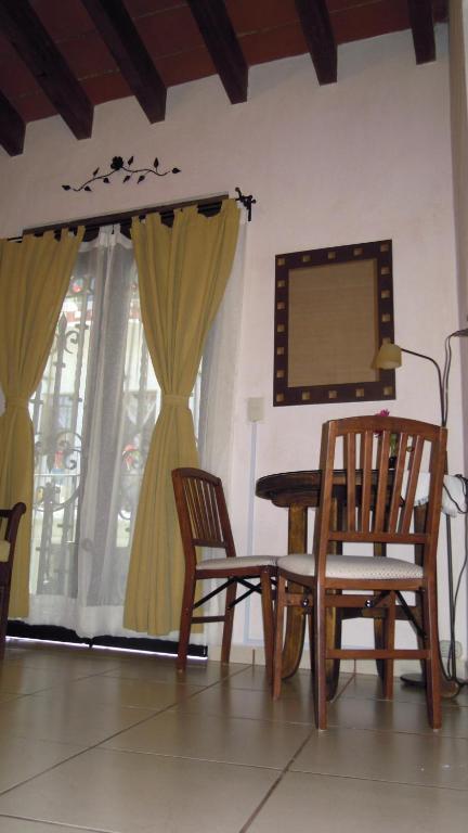 La Casa Del Laurel Hotell Taxco de Alarcon Rom bilde