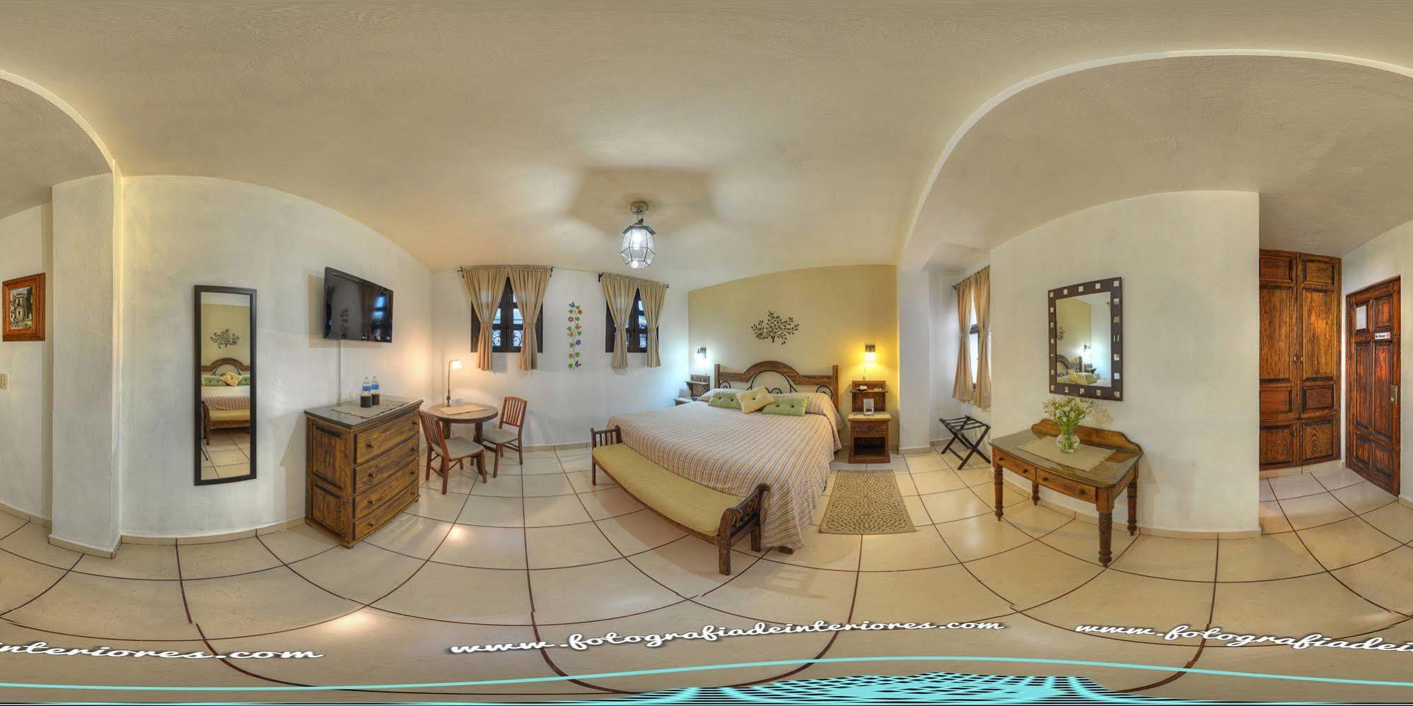 La Casa Del Laurel Hotell Taxco de Alarcon Eksteriør bilde